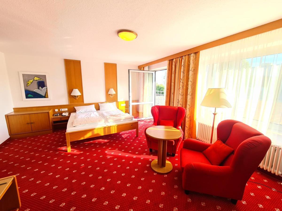 Thermenhotel Tannenhof - Ihr Wohlfuehl-Hotel Bad Füssing エクステリア 写真