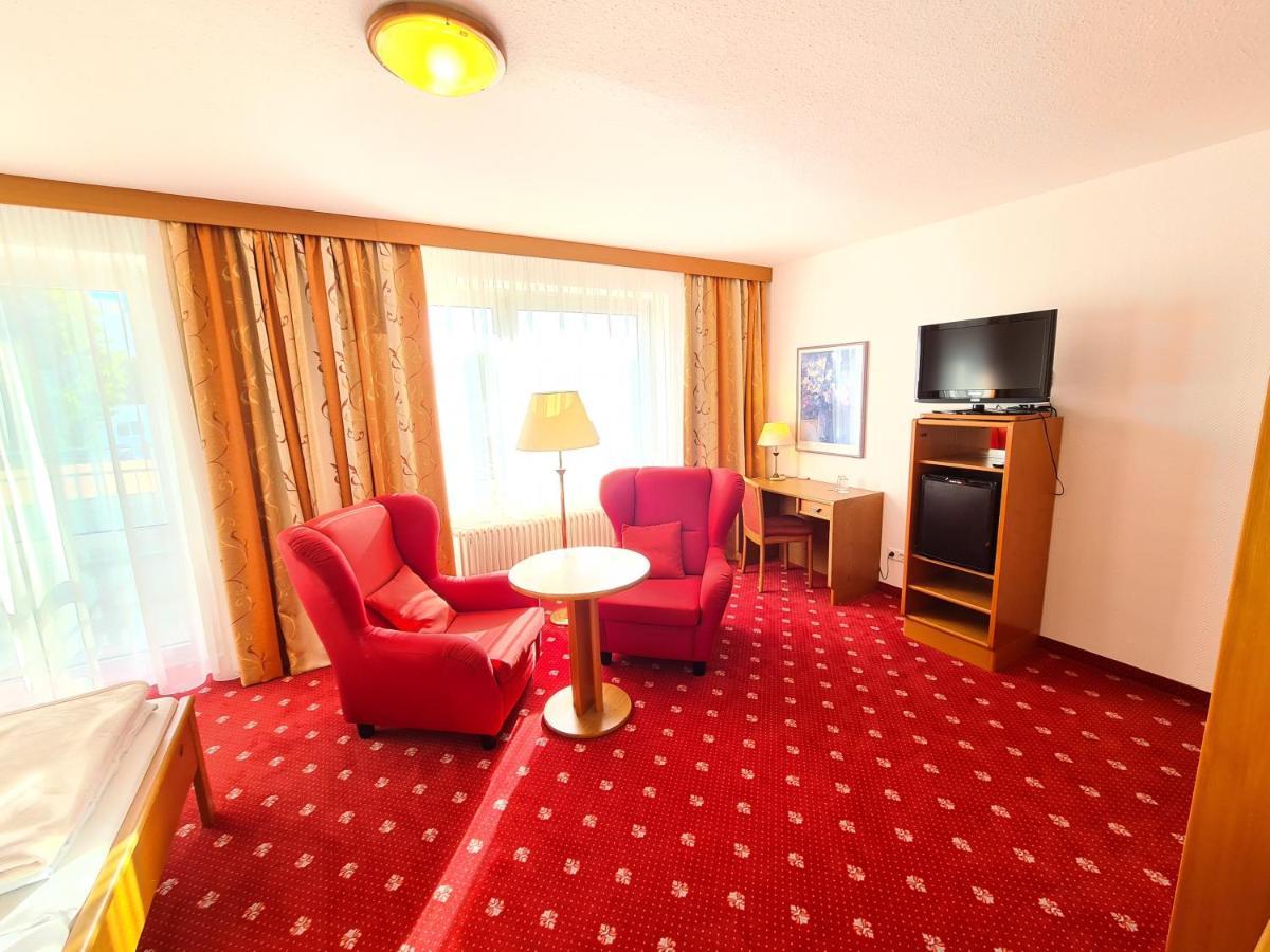 Thermenhotel Tannenhof - Ihr Wohlfuehl-Hotel Bad Füssing エクステリア 写真