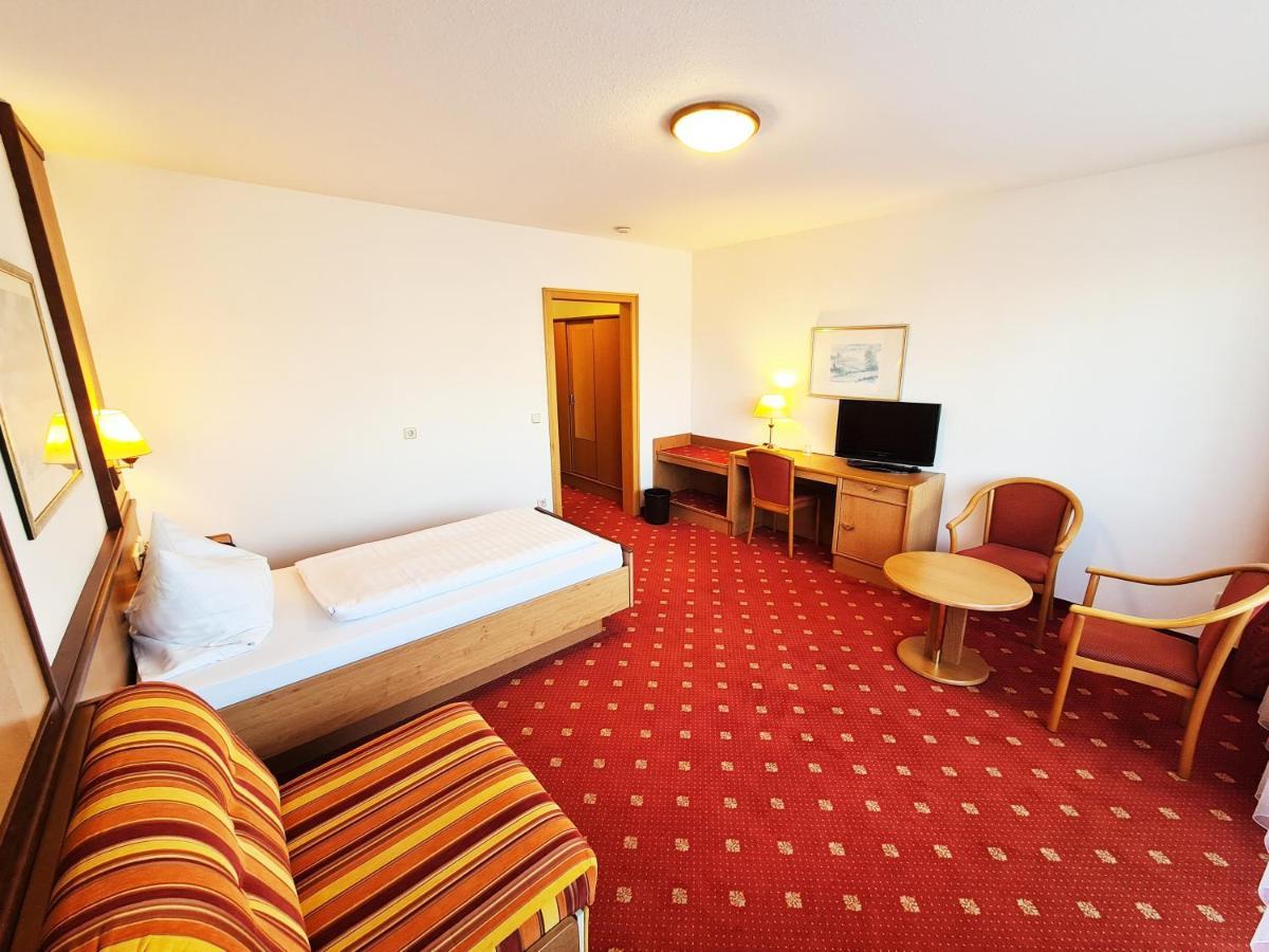 Thermenhotel Tannenhof - Ihr Wohlfuehl-Hotel Bad Füssing エクステリア 写真